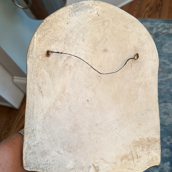 Holy Water Font - Picture 9 of 11